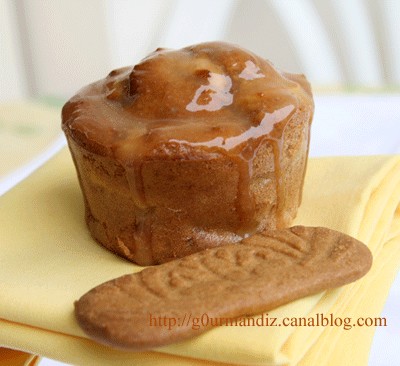 Muffins pomme-spéculos nappés de caramel à la fleur de sel - AngéliqueG