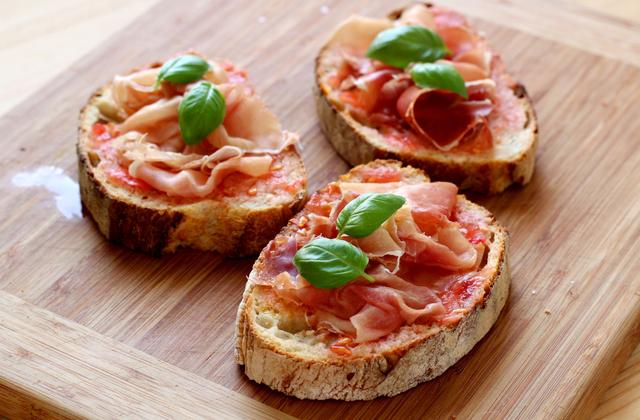 Pan Con Tomate comme en Espagne - Photo par Silvia Santucci