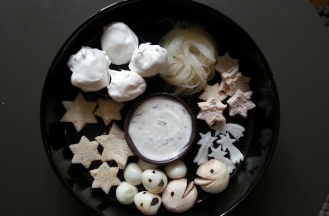 Bento élégant pour dîner en blanc - Photo par jap fan