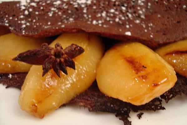 Crêpes tout-choco et poêlée de poires - bamogo
