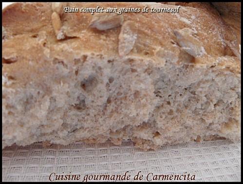 Pain complet aux graines de tournesol - Photo par Carmen