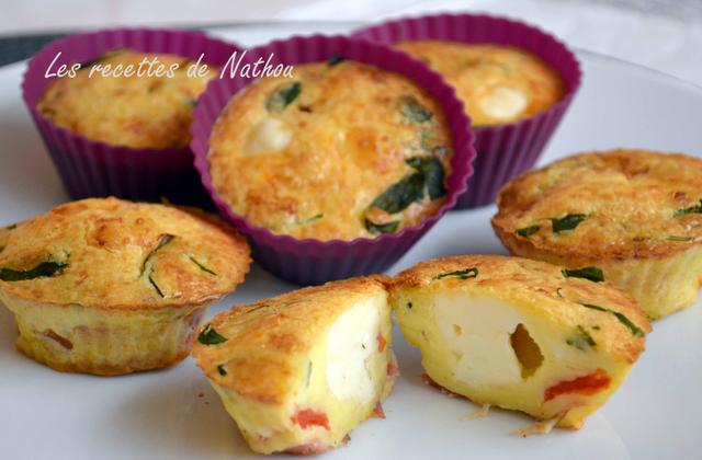 Mini-quiches à la pancetta, tomate, basilic et Babybel - Photo par Communauté 750g