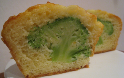 Muffins surprise aux brocolis - Photo par noviceencuisine