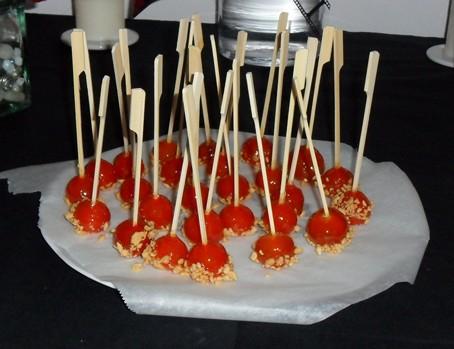Sucettes de tomates-cerise aux cacahuètes - martinrvh