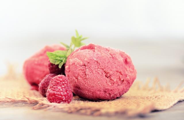 5 recettes de glaces minute à faire avec des fruits surgelés - 750g