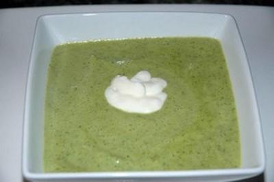 Velouté de courgettes aux moules et vache qui rit - Photo par houdetg