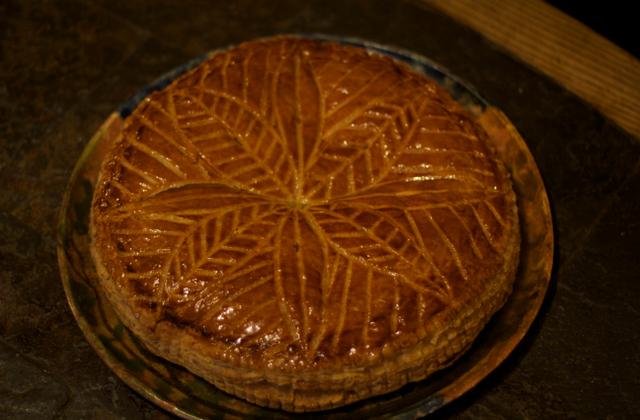 Galette des rois à la crème d'amandes et au rhum - Photo par lecomt5