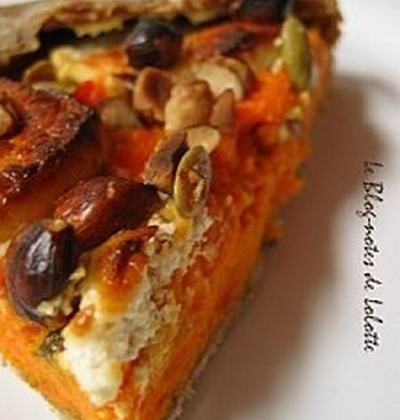 Galette carottes/chèvre à l'estragon, huile d'argan et noisettes - Photo par lolottf