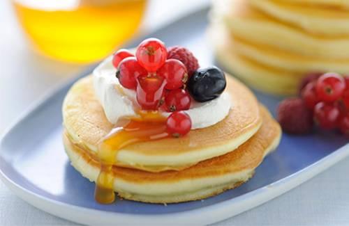 Pancakes aux fruits des bois - Photo par Philadelphia