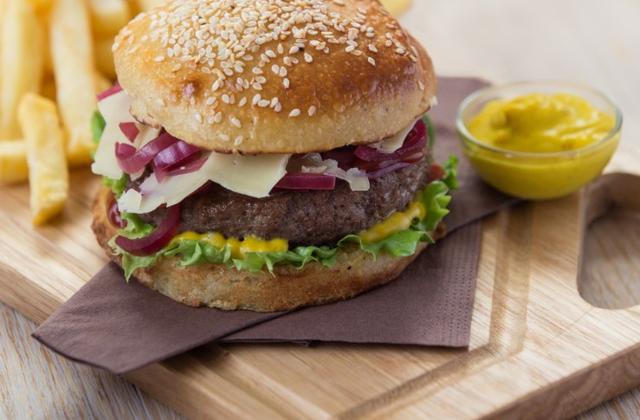 Le burger Savora - Photo par Amora