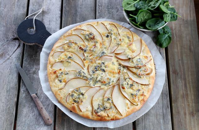 Pizza à la Fourme d'Ambert et aux poires - Photo par Silvia Santucci