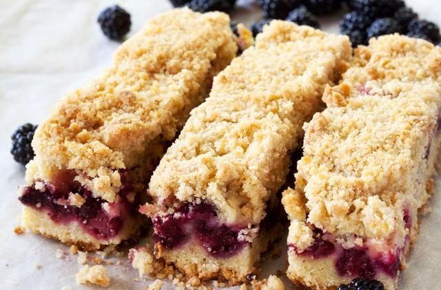 Tarte aux mûres façon crumble - Photo par 750g