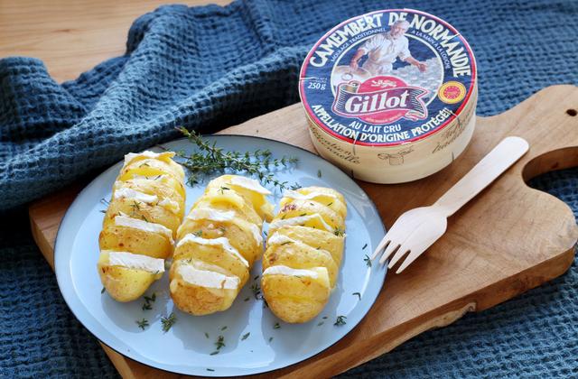 Pommes de terre à la suédoise farcies au camembert - Photo par Silvia Santucci
