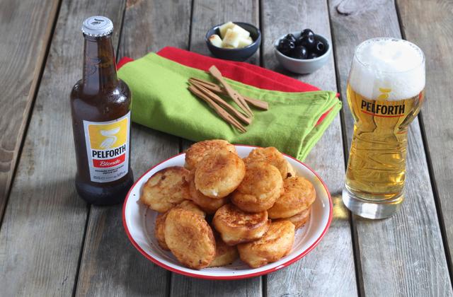 Beignets de fromage basque au piment d'Espelette - Photo par Silvia Santucci