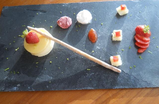 Fraise, fromage blanc, citron vert et spéculoos - Photo par mumuko
