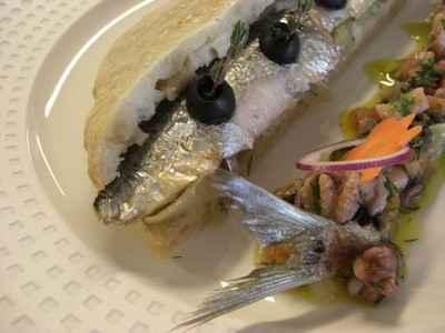 Pissaladière de sardines façon escabèche, condiments crustacés - 750g