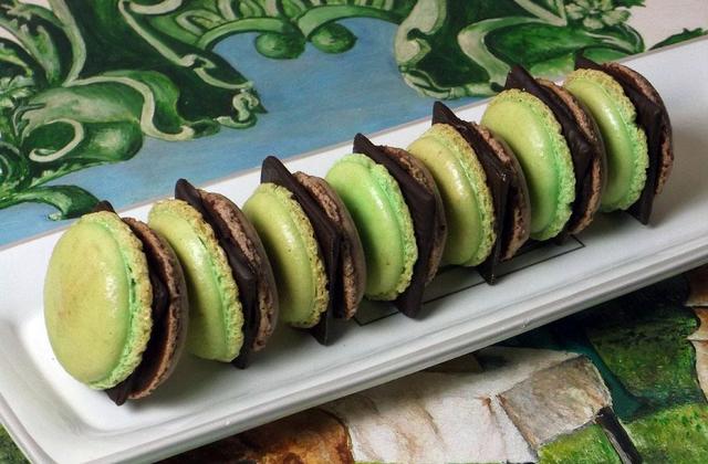 Macarons chocolat After Eight - Photo par macaron-passion