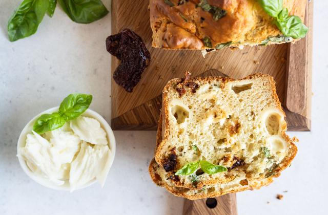 Cake salé ricotta, mozzarella et tomates séchées - 750g