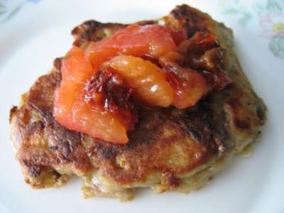 Petites crêpes d'aubergines et concassée de tomates - Photo par christgOm