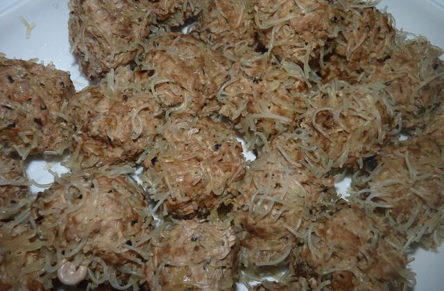 Boulettes de porc à la citronnelle - Photo par somphet13