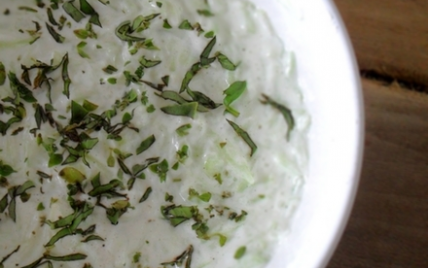 Tzatziki (Concombre au Yaourt à la Grecque) - Photo par mathildee