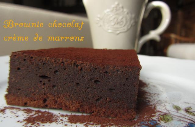 Brownie chocolat marron - Photo par vgonza