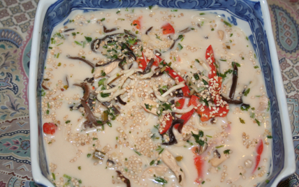 Soupe Thaï aux crevettes ou au poulet, au lait de coco - Photo par CARDAMOME