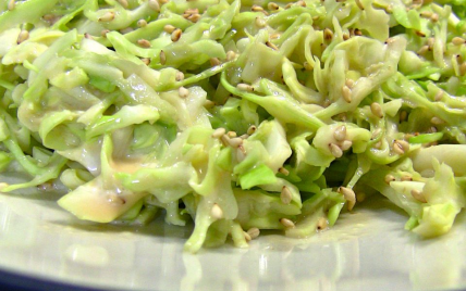 Vinaigrette pour salade de chou japonaise (mais pas japonaise) - Photo par Amelie a-vos-baguettes
