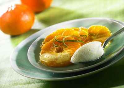 Mousse de chocolat blanc, chutney mandarine - Photo par azouzas