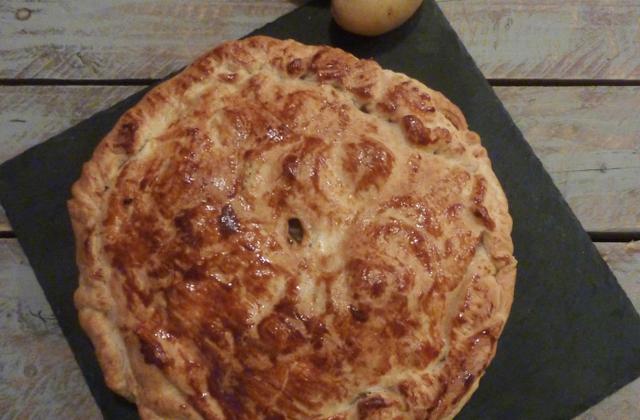 Pâté aux pommes de terre et Boursin Cuisine Ail et fines herbes - Photo par beltran