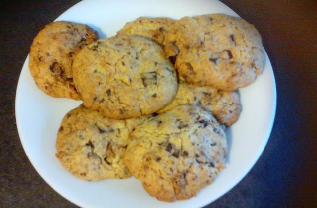 Cookies chocolat et noix du brésil - Photo par guilceW