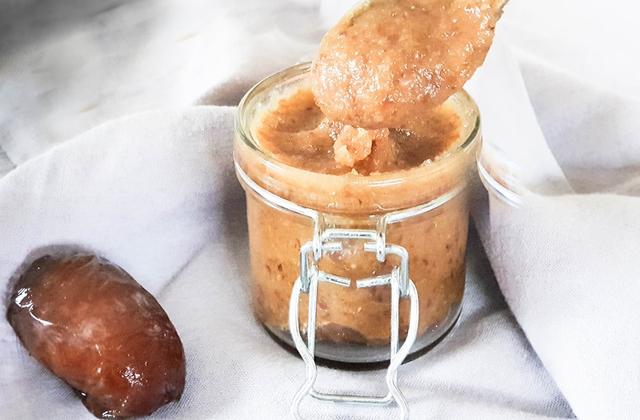 caramel de dattes sans lait et sans sucre - Photo par La Table des Intolérants