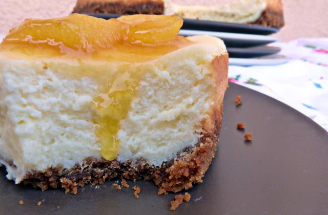 Cheesecake vanille, mangues caramélisées et spéculoos - Photo par ratou