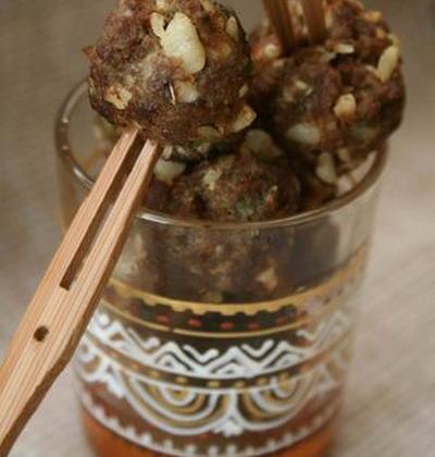 Mini boulettes de boeuf au macadamia - Photo par passioW