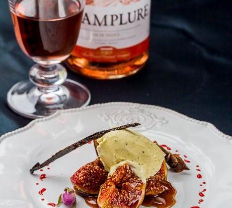 Figues rôties au Vin rosé et épices, Glace à la fève Tonka - Photo par Communauté 750g