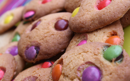 Cookies aux smarties économiques - Photo par christzii