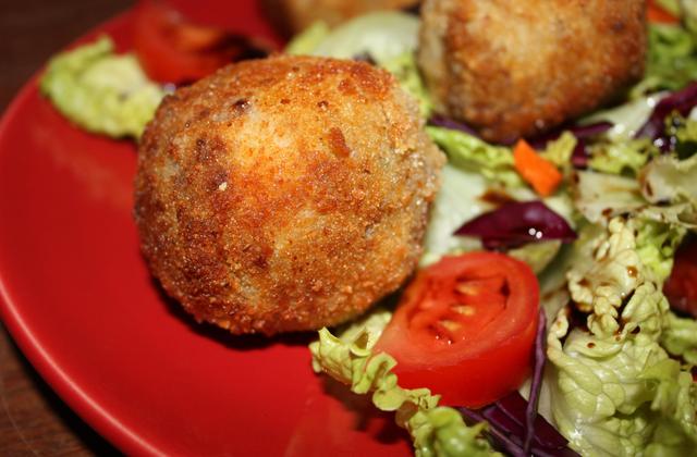 Cromesquis, boules pommes de terre, céleri et boeuf au 4 épices, - Photo par annfleur