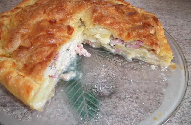 Tourte aux pommes de terre, chou fleur et lardons - Photo par pegg