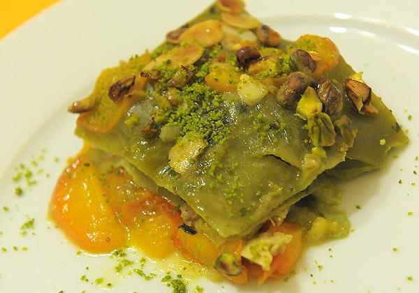Lasagnes verde au tajine de poulet et abricots - Photo par Marcia Tack ses influences culinaires