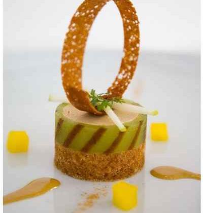 Mousse de foie gras en gelée de pommes vertes et pain de cannelle - Photo par 750g