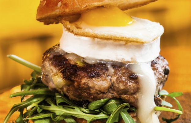24 trucs à mettre dans votre Burger pour une expérience inoubliable - Photo par 750g