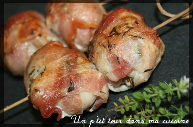 P'tites brochettes de lapin, poitrine fumée et moutarde à l'ancienne - Photo par Virginie92