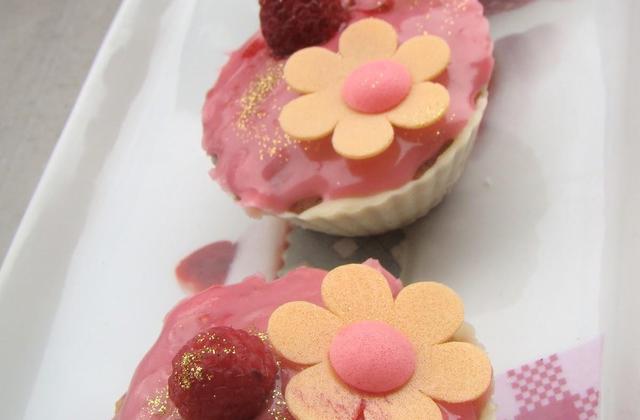 Cupcake framboise en coque de chocolat - stefrox