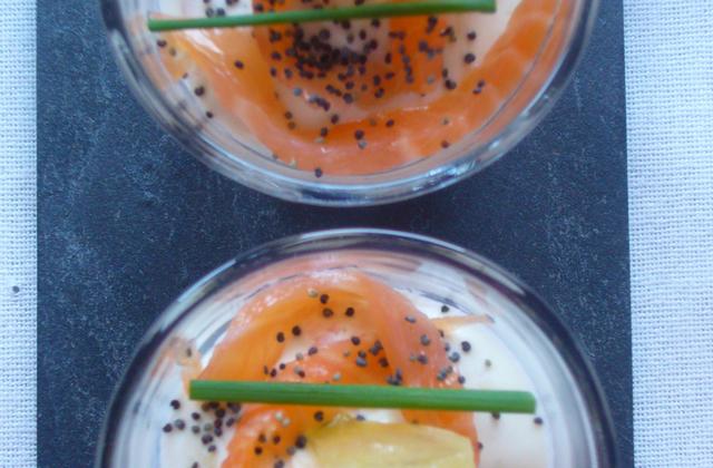 Verrine au saumon fumé et citron confit - Photo par secrets2cuisine
