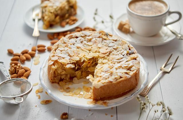 Gâteau léger aux pommes et amandes - Photo par 750g