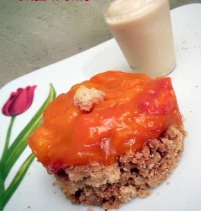Poêlée d'abricots au miel de tilleul sur un crumble aux amandes et glace tonka - Chez Inoule