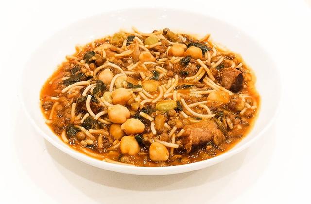 Hlalem aux merguez (soupe tunisienne) sans gluten - Photo par La Table des Intolérants