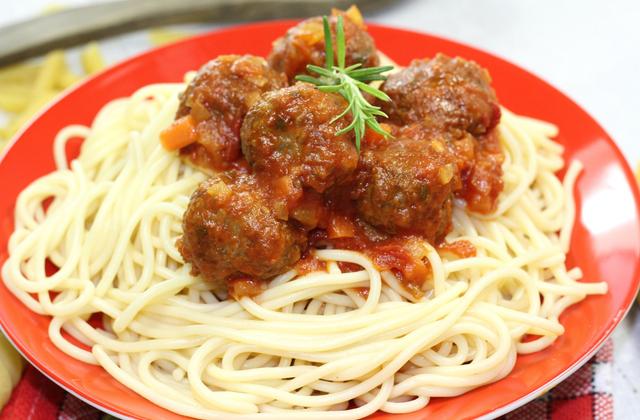 La vraie recette des spaghetti boulettes de La Belle et le Clochard - Photo par 750g