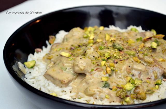 Piccata de veau, sauce crémeuse aux chicons, roquefort et pistaches - Photo par Communauté 750g