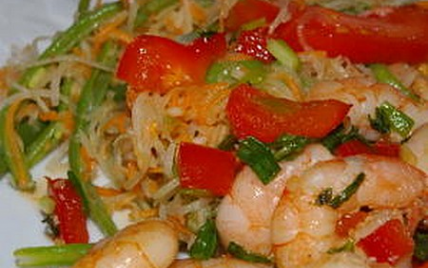 Crevettes sautées au basilic thaï - Photo par Snapulk